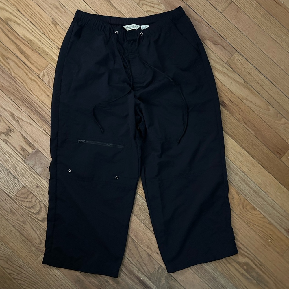 Eddie Bauer Black Crop Nylon Pants Size M